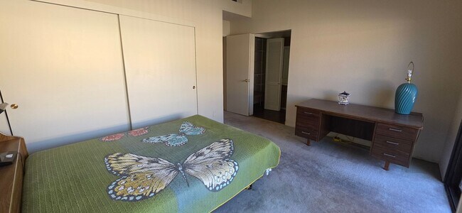 Building Photo - 1745 Deer Creek Ct