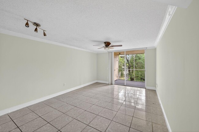 Building Photo - 8363 Lake Dr