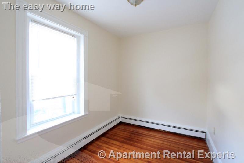 Building Photo - 10 Winter St