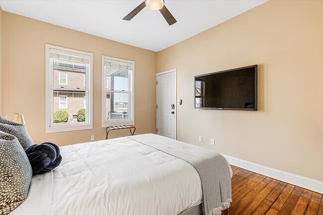 Building Photo - 59 Coral Ave