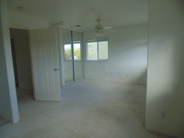 Building Photo - 4 Bedroom / 3 Bath House in The Islands Ga...