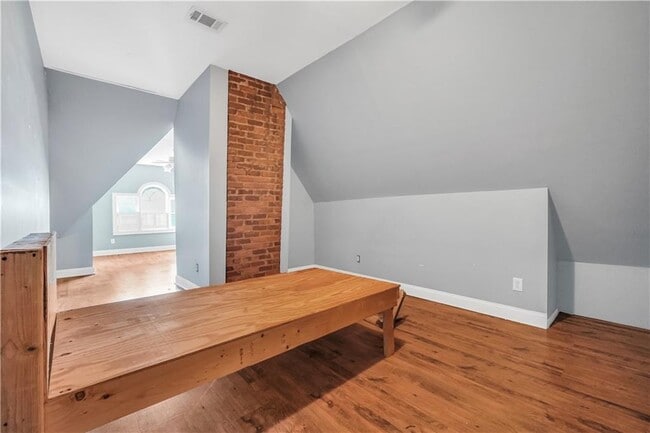 Building Photo - 265 Kudzu St