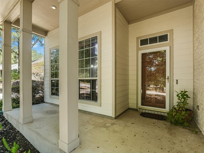 Building Photo - 809 Texas Trail