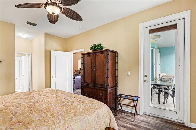 Building Photo - 1230 Sweetwater Ln