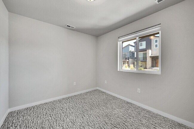 Building Photo - $2,650 - 4 bed, 3.5 bath updated home in C...
