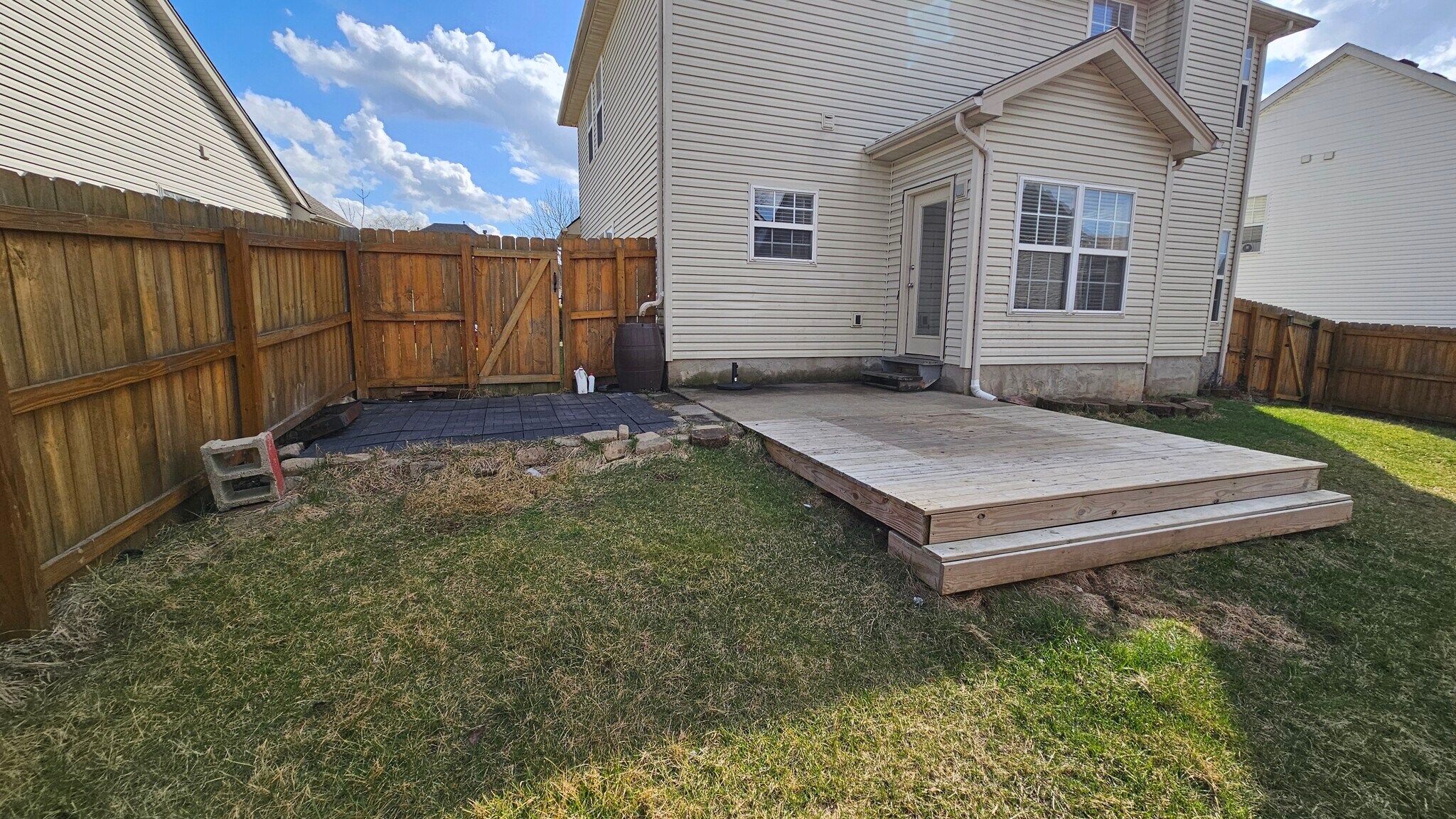 Patio & Deck - 5411 Skeffington Way