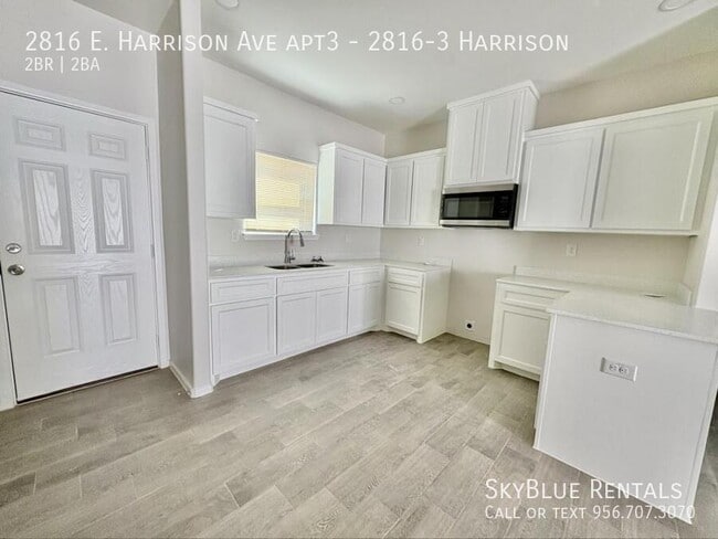Building Photo - 2816 W Harrison Ave