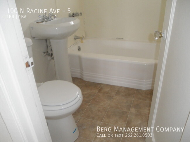 Building Photo - 100 N Racine Ave