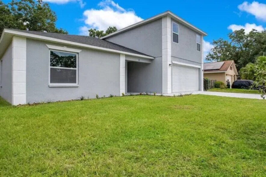 Building Photo - 415 Lark Ct