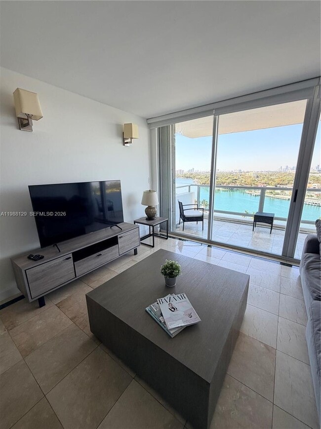 Building Photo - 5161 Collins Ave