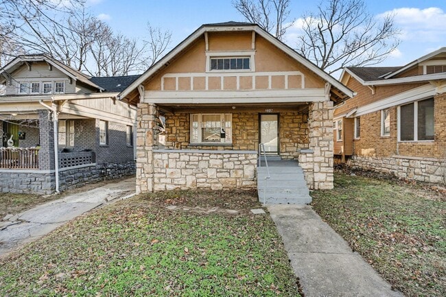 Building Photo - Beautiful 2 Bedroom 1 Bathroom in Kansas City!