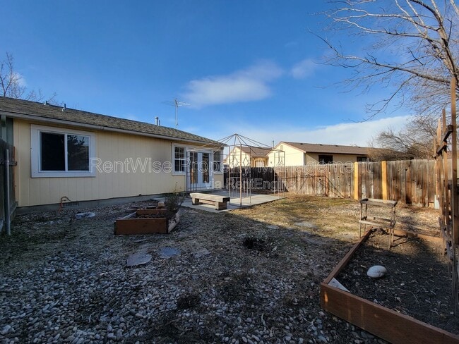 Building Photo - 3950 Cambria Way