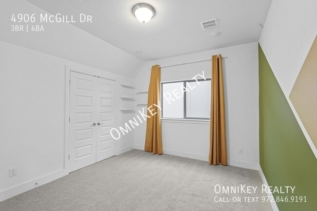 Building Photo - 4906 McGill Dr.