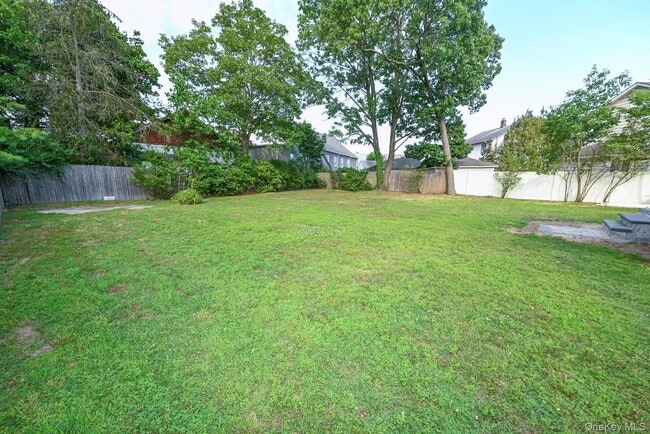 Building Photo - 520 Farrington Rd