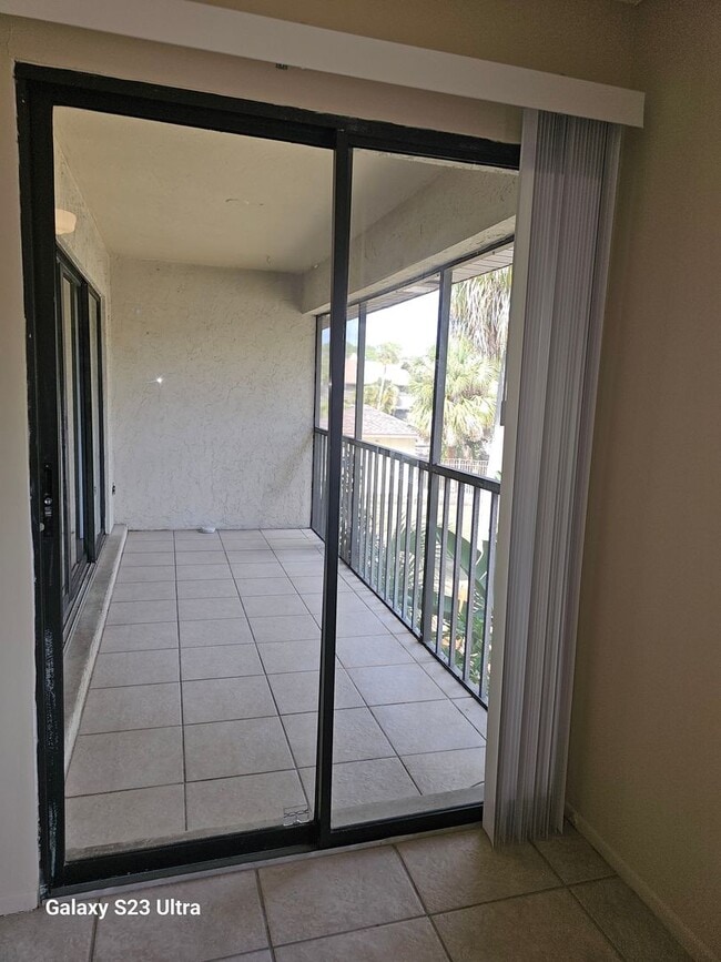 Building Photo - Welcome Home