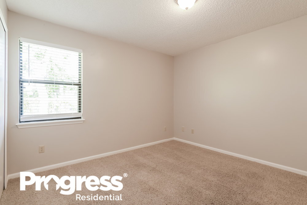 Building Photo - 1664 Tall Timber Dr