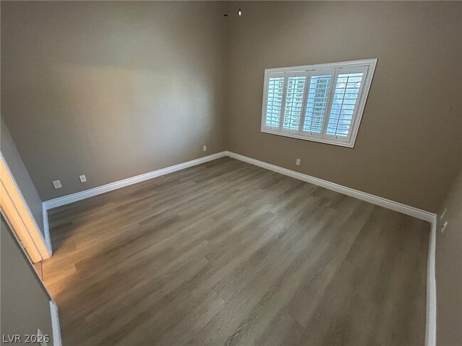 Building Photo - 907 Majestic Oak St