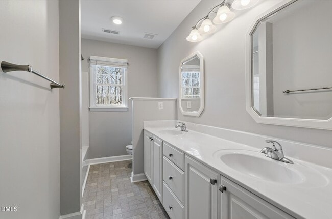 Building Photo - 310 Loblolly Dr