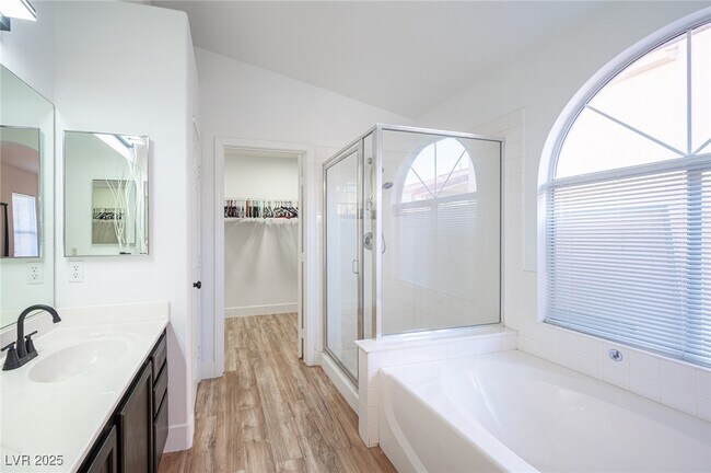 Building Photo - 5312 Bright Sky Ct