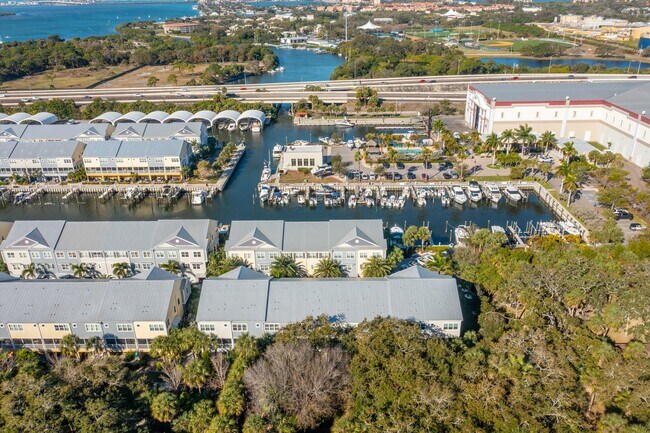 Building Photo - 5912 Anchorage Way S