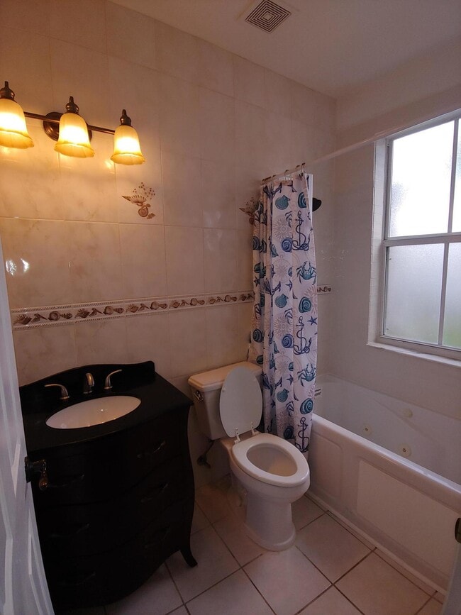 Building Photo - 3106 Shoma Dr