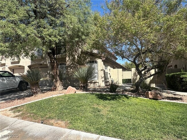 Building Photo - 2604 Ponderosa Pine Ave