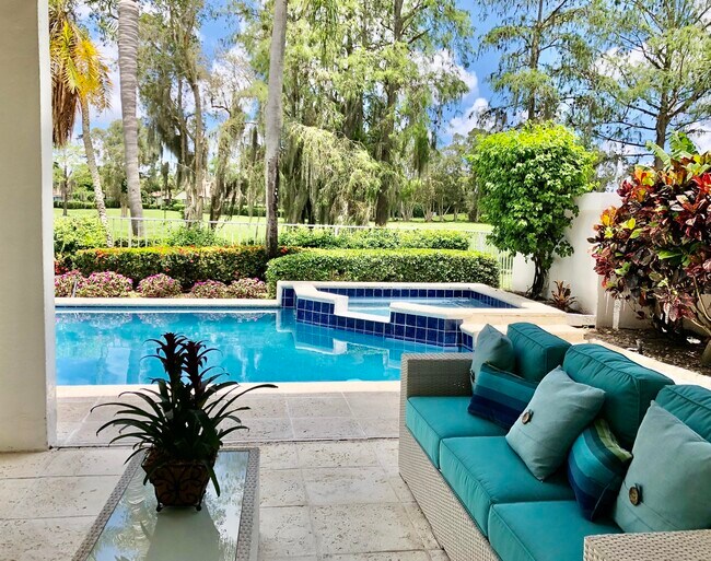 Building Photo - 2313 Golf Brook Dr