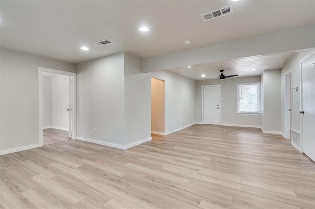 Building Photo - 225 W Belt Line Rd