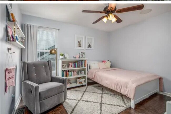 Building Photo - Spacious 3BR House in Brunswick