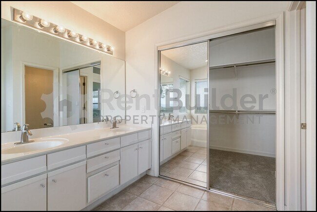 Building Photo - LEASE PENDING – PLEASE APPLY AT YOUR OWN D...