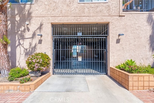 Building Photo - 600 Monterey Blvd