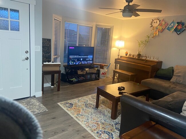 Living Room - 11904 29th St NE