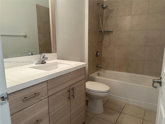 Building Photo - 15069 SW 119th Way