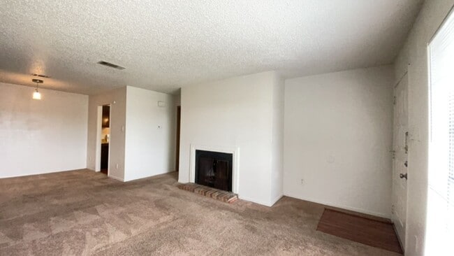 Building Photo - 8412 Glen Meadow Ln