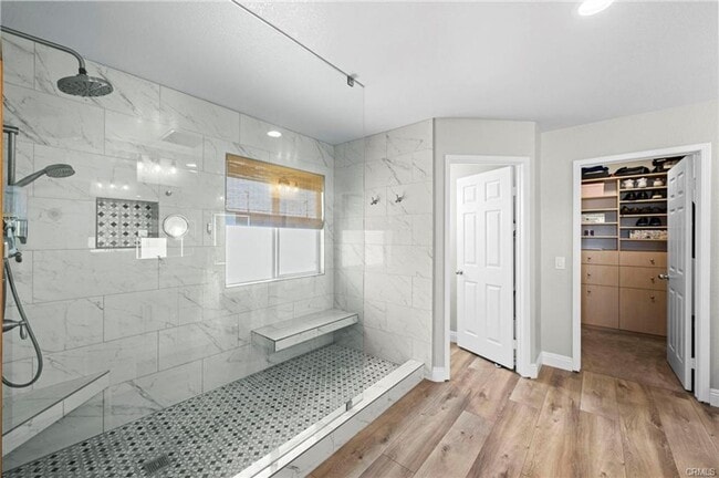 Building Photo - Gorgeous Murrieta 4 Bedroom/3 Bath Home wi...