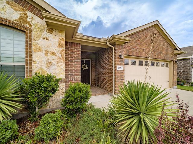 Building Photo - 6607 Eliza Dr