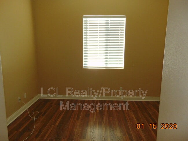 Building Photo - 31189 Western View Dr