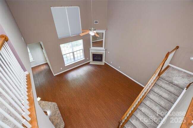 Building Photo - 1008 Millbank Dr