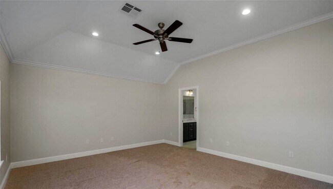 Building Photo - Like brand new construction in Haughton-Move in special - $400. dollars off first month rent!!!!