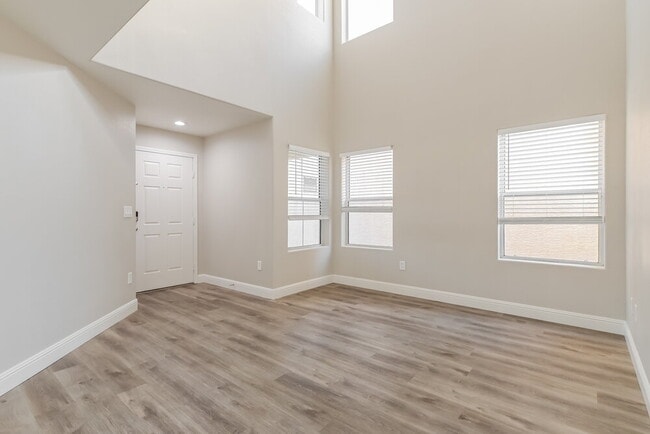 Building Photo - 5677 Bonds Flat St