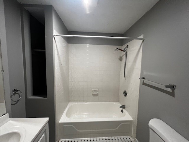 Building Photo - 11 Sunset St