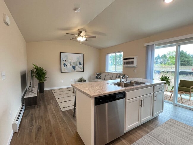 Interior Photo - SCS Rothschild Apartment Community