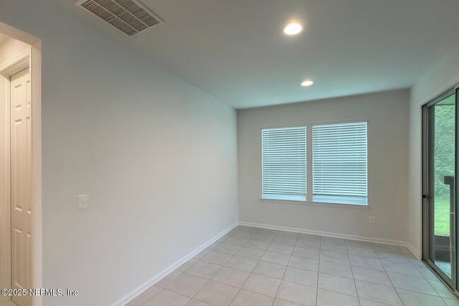 Building Photo - 2977 Alpin Dr