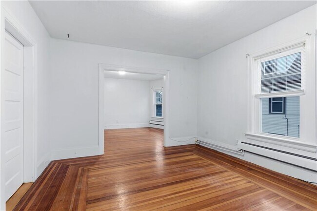 Building Photo - 63 Park Ave