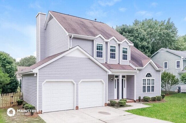 Building Photo - 3106 TWIN FALLS LN, Matthews, NC 28105