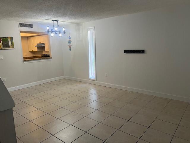 Building Photo - 1000 Shorewinds Dr