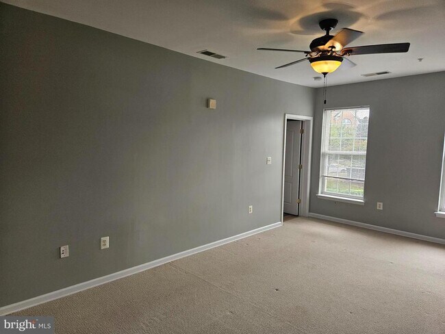Building Photo - 9700 Elzey Place