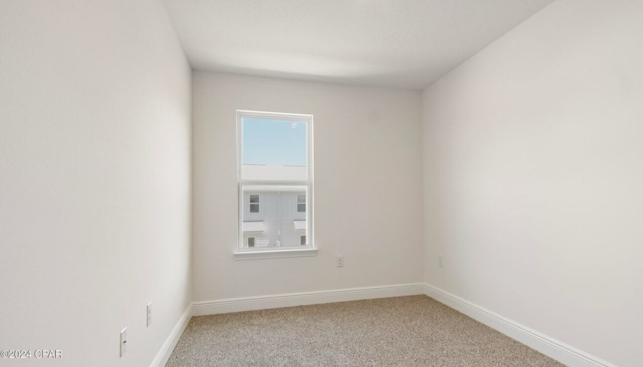 Building Photo - 456 Melrose Way