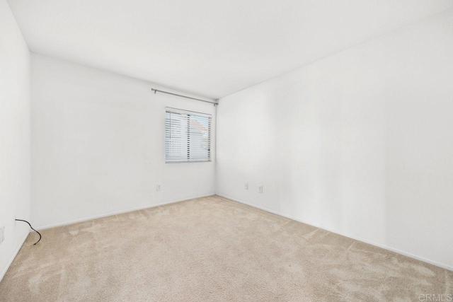 Building Photo - 9346 Laurentian Dr