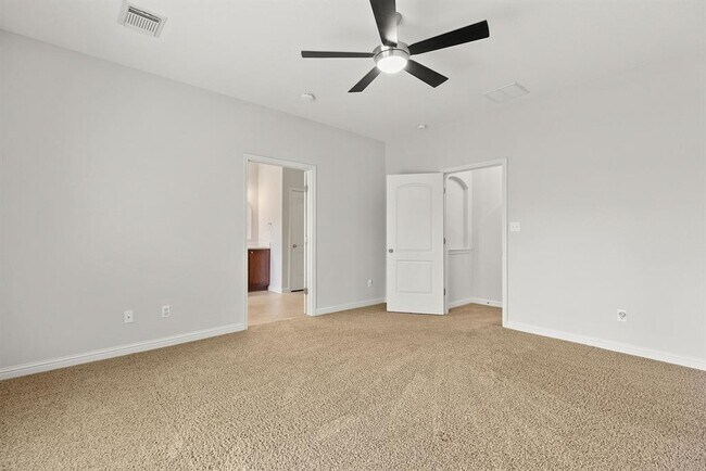 Building Photo - 2430 Santa Barbara Loop